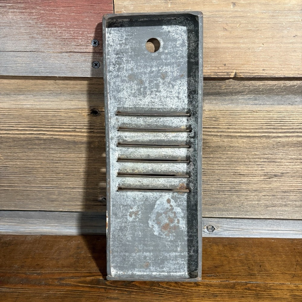 Lusher Bros Steel Shredder Antique Late 1800s Patent Elkhart Indiana 11x4 Patina - Picture 6 of 8